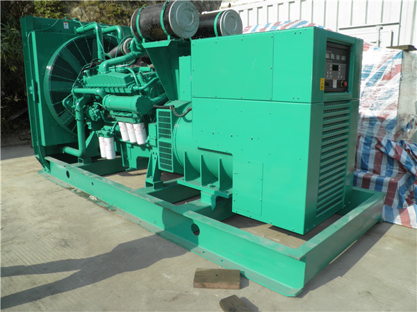 林西出租发电机 发电机组厂家：柴油发电机组的控制屏的作用是什么？